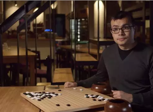 柯洁别做梦了!人类再进化5000年也干不过AlphaGo 柯洁别做梦了!人类再进化5000年也干不过AlphaGo