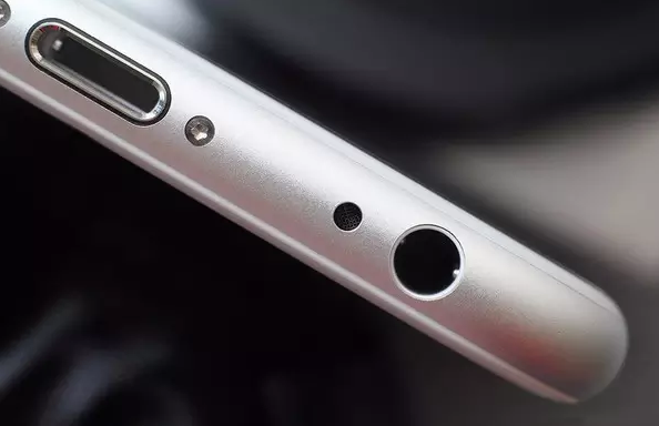 iPhone 7取消耳机接口 让机身变得更薄 iPhone 7取消耳机接口 让机身变得更薄