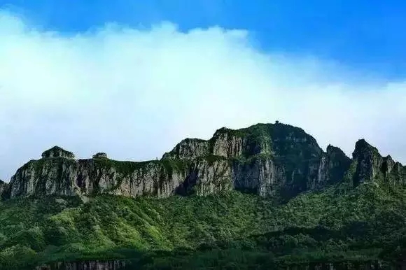 花美、云美、山美、冰美：新乡轿顶山