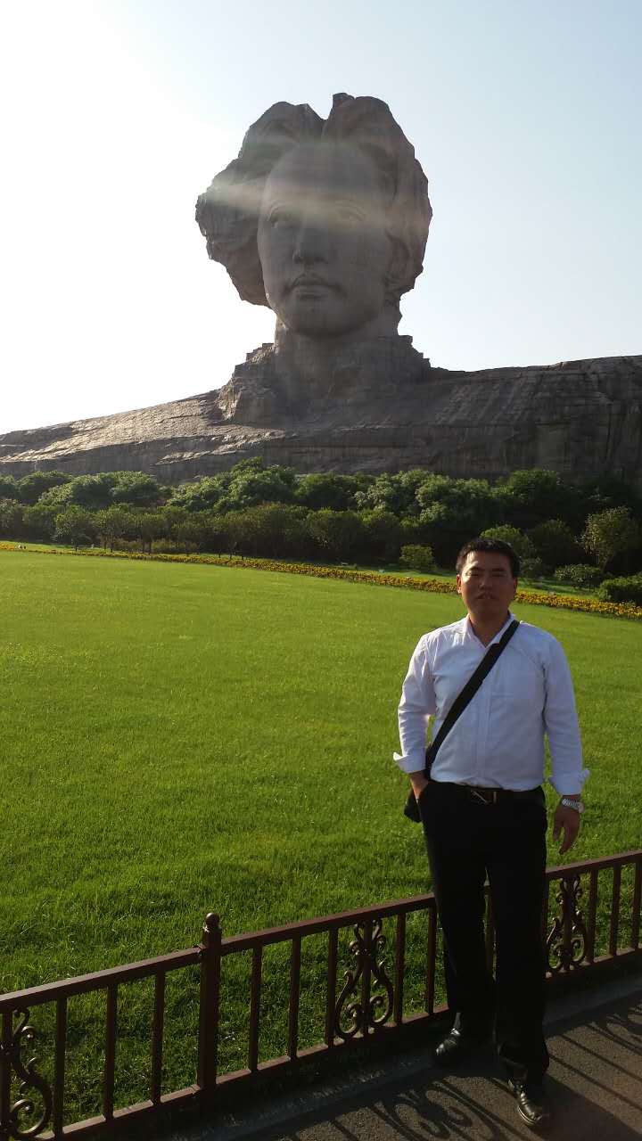 汤红星导演受邀参加首届全国肢残人轮椅马拉松健身赛 汤红星导演受邀参加首届全国肢残人轮椅马拉松健身赛
