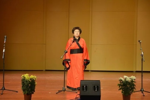 庆祝十九大丁酉金秋温泉读诗会在海淀北部文化中心成功举办