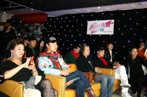 歌手艾丽娅琪琪格歌友会在北京举行