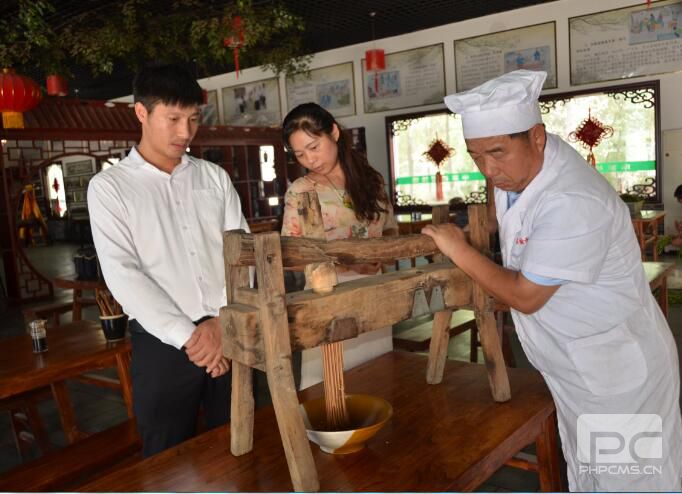 银河之星申文堂：一碗饸饹面飘香四百年