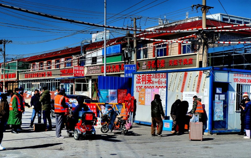 众志成城 抗击肺炎——孙建军 摄影《守望家园》