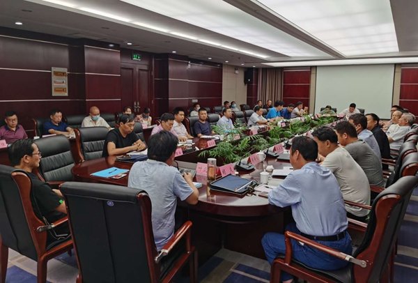 传承非遗文化 彰显宝丰魅力----河南省宝丰县召开白朗文化暨潘运明非虚构文学研讨会