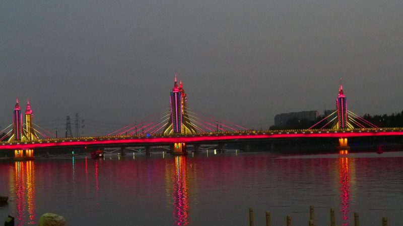 摄影:北京通州运河公园水上风景及画舫游船掠影 摄影:北京通州运河公园水上风景及画舫游船掠影