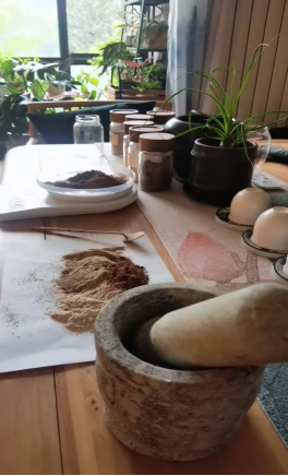 闽南线香非遗传承人青年才俊——滕昀 闽南线香非遗传承人青年才俊——滕昀
