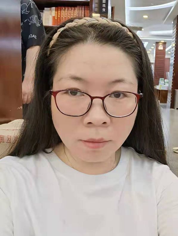 康宁丽——中医传承人 康宁丽——中医传承人