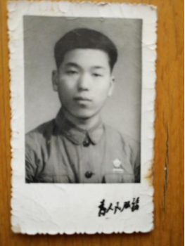 致敬《在延安文艺座谈会上的讲话》发表80周年诗34首 致敬《在延安文艺座谈会上的讲话》发表80周年诗34首