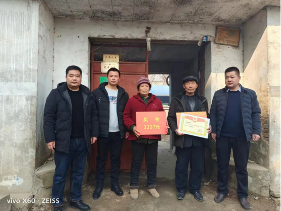 奉献军营终不悔 转业回乡立新功——记退役军人陈召斌 奉献军营终不悔 转业回乡立新功——记退役军人陈召斌