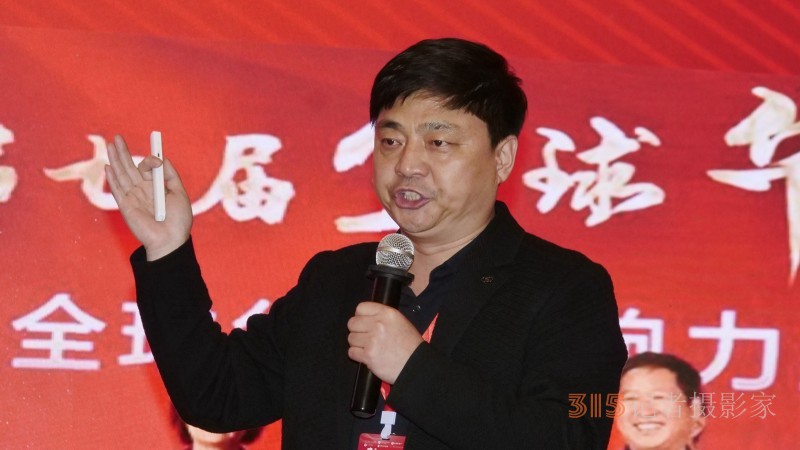 视频:军神碳氢生物科技独家冠名“那年我们在乡下-村支书讲述共同富裕的故事”论坛 视频:军神碳氢生物科技独家冠名“那年我们在乡下-村支书讲述共同富裕的故事”论坛