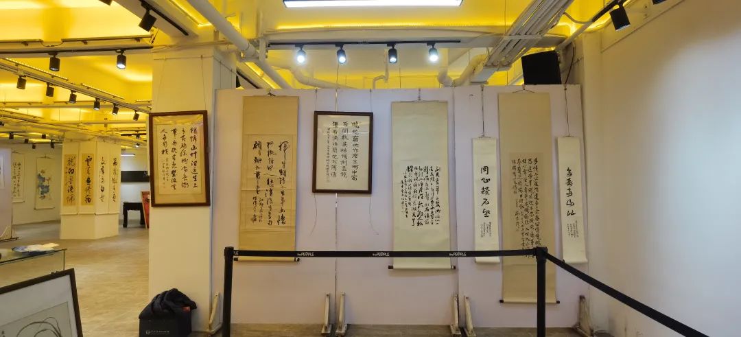 迎新年＂愿景共享＂中美联合艺术交流展在上海中国书法院北外滩艺术馆开展
