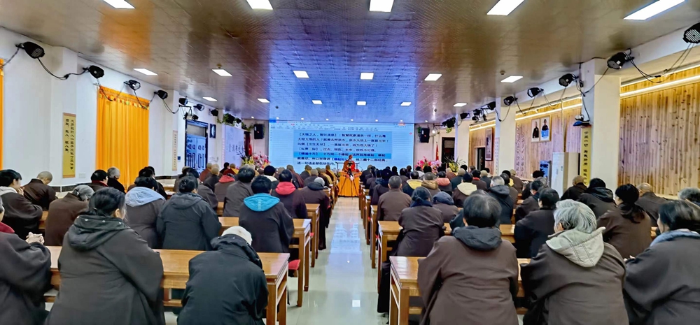 佛教文化封面人物当度法师:以安养丈量我的信仰之路 佛教文化封面人物当度法师:以安养丈量我的信仰之路