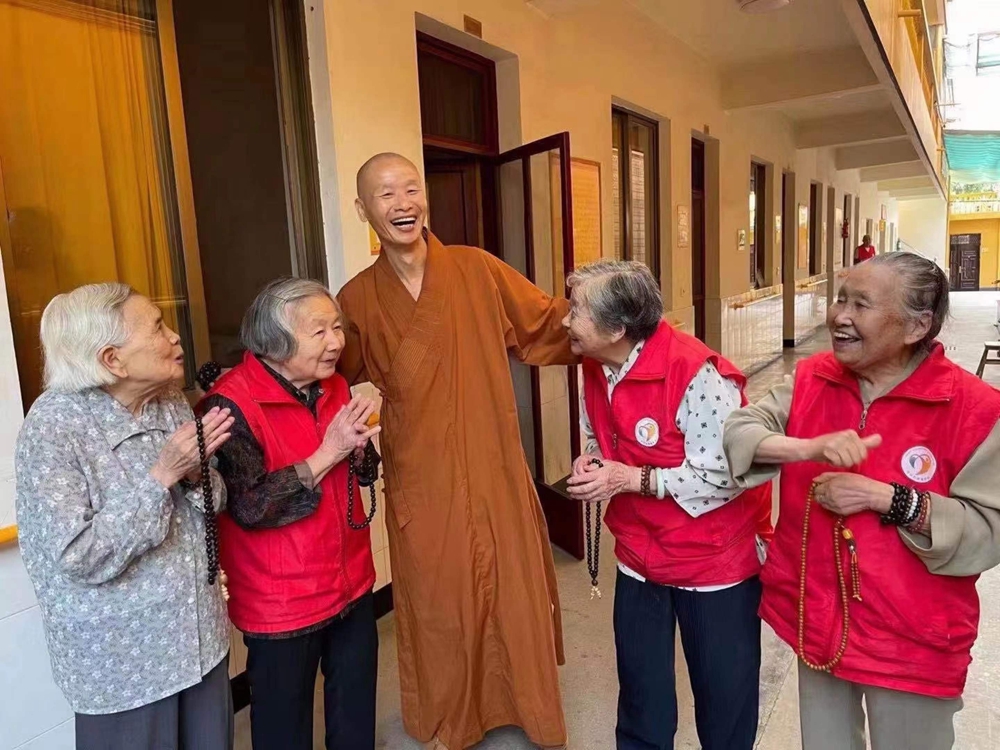佛教文化封面人物当度法师:以安养丈量我的信仰之路 佛教文化封面人物当度法师:以安养丈量我的信仰之路