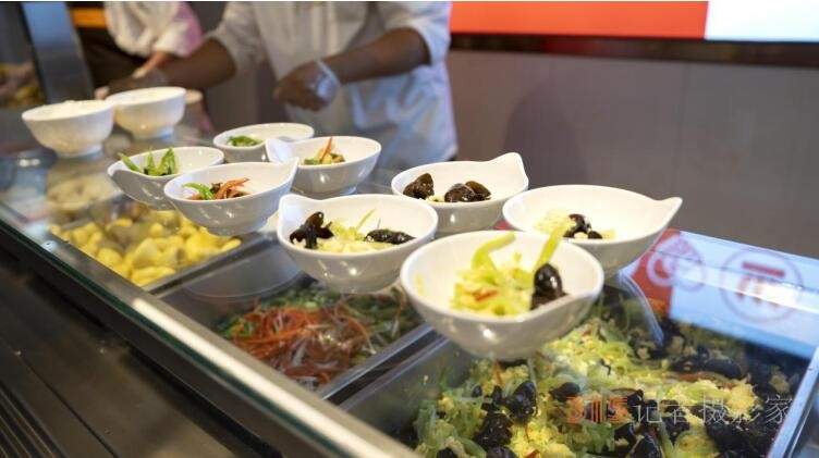 央地共创“父母食堂” 企业社会责任再次升华 ——-京铁生达父母食堂运营庆典暨启动仪式 央地共创“父母食堂” 企业社会责任再次升华 ——-京铁生达父母食堂运营庆典暨启动仪式