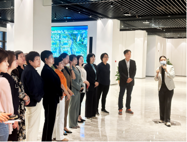 巾帼智力 携手同行——京津女企业家携手举办助力新质生产力交流座谈会 巾帼智力 携手同行——京津女企业家携手举办助力新质生产力交流座谈会