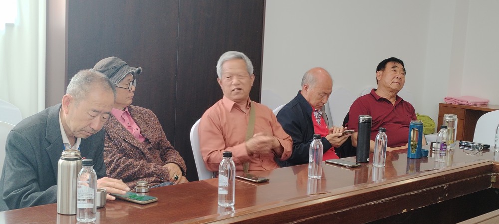 “品读千年古都,放歌赵王集团” 中国文艺名家走进河北邯郸采风系列活动成功举办 “品读千年古都,放歌赵王集团” 中国文艺名家走进河北邯郸采风系列活动成功举办